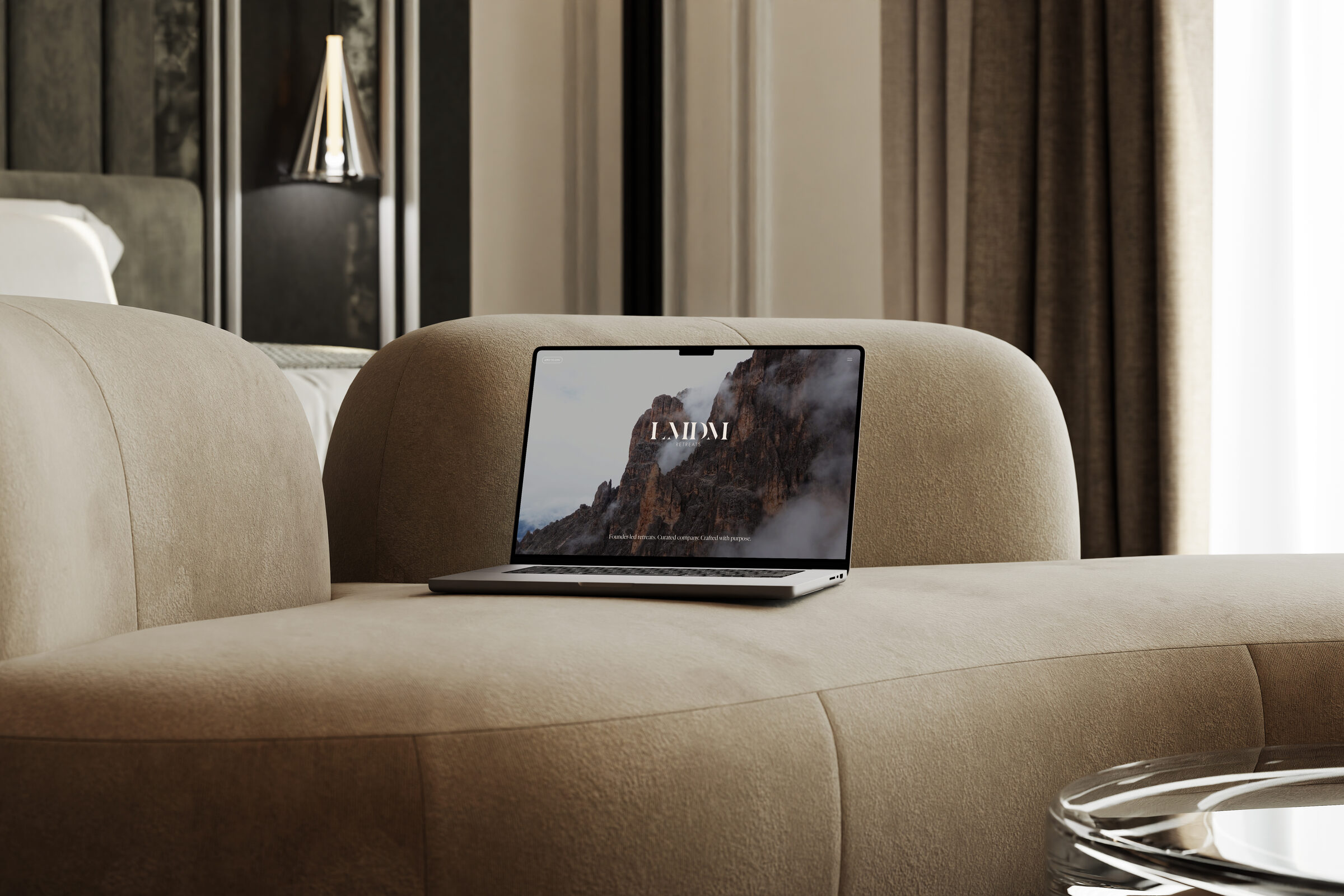LMDM Retreats: the website on screen